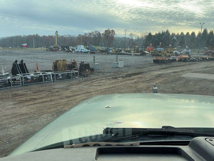 1999-mack-cl713-image-32