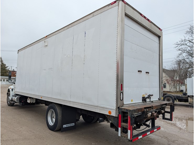 2015-international-durastar-4300-image-9