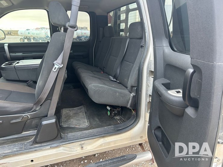 chevrolet-2500hd-image-21