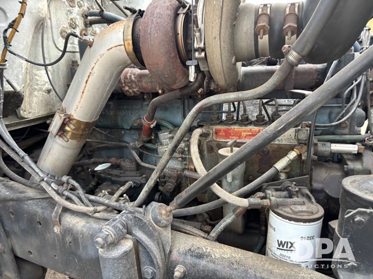 mack-r686st-image-34