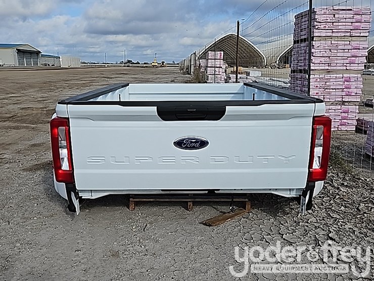 2024-ford-f350-image-4