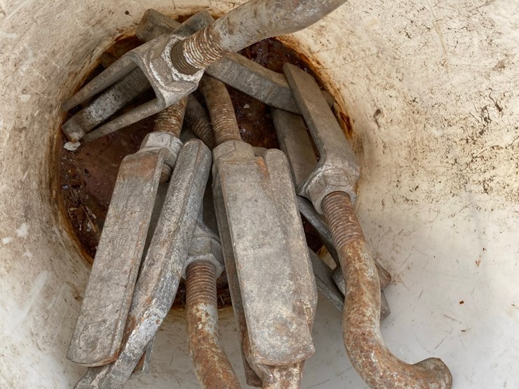 15.5-duals-with-clamps-image-1