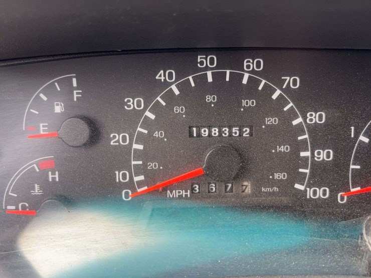 2009-ford-f750-image-41