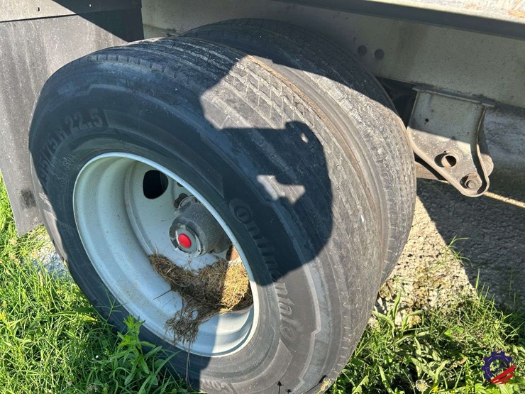 2014-stoughton-28-ft-x-102-in-image-13