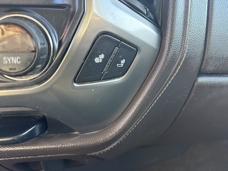 chevrolet-2500hd-image-30