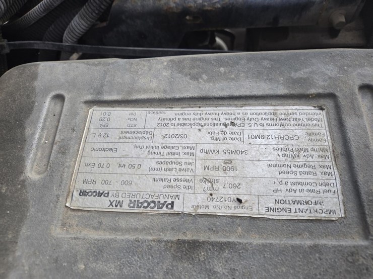 2013-kenworth-t660-image-38