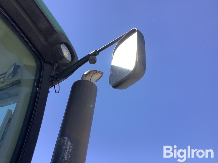 john-deere-8320r-image-19