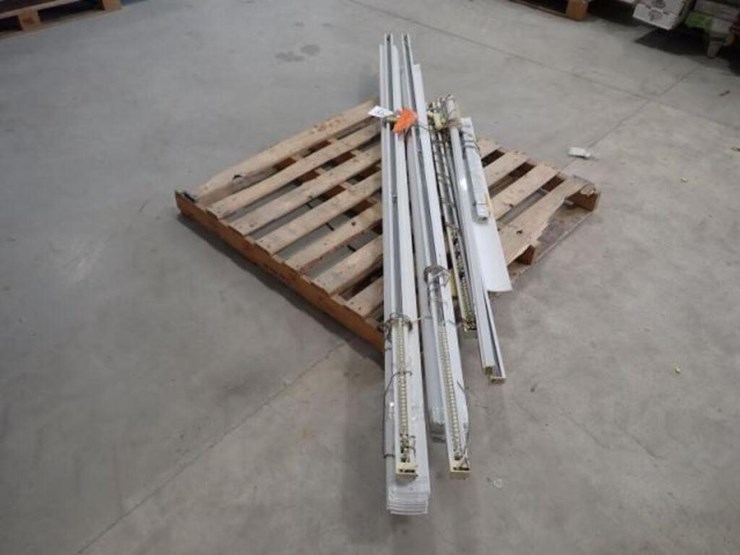 qty-of-8-ft-blind/shutters-image-3