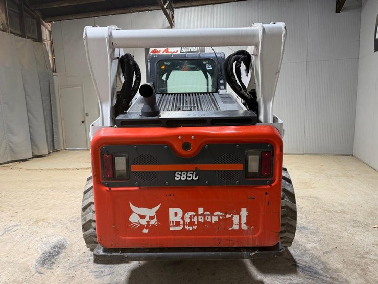 2022-bobcat-s850-image-4