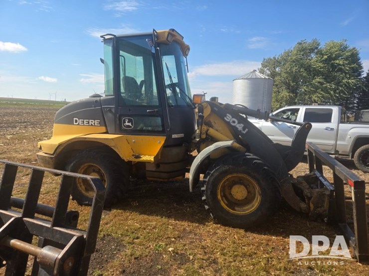 deere-304j-image-6