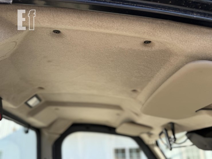 john-deere-gator-xuv-835r-image-13