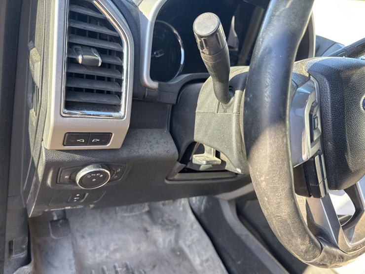 2018-ford-f450-image-40