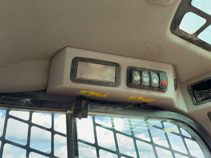 caterpillar-259d-image-42