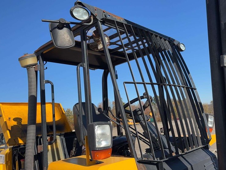 2015-jcb-930-image-22