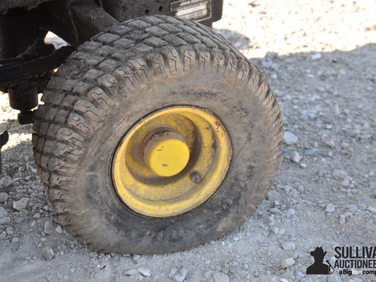 john-deere-f725-image-20