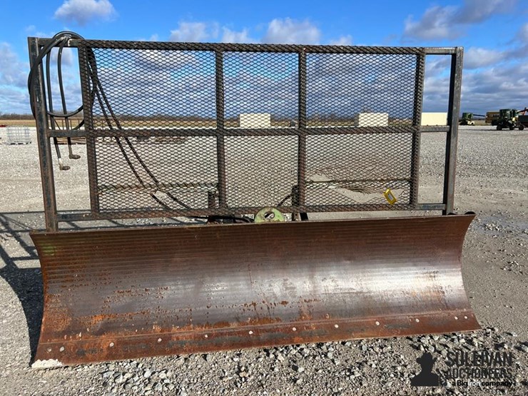 john-deere-10-image-2