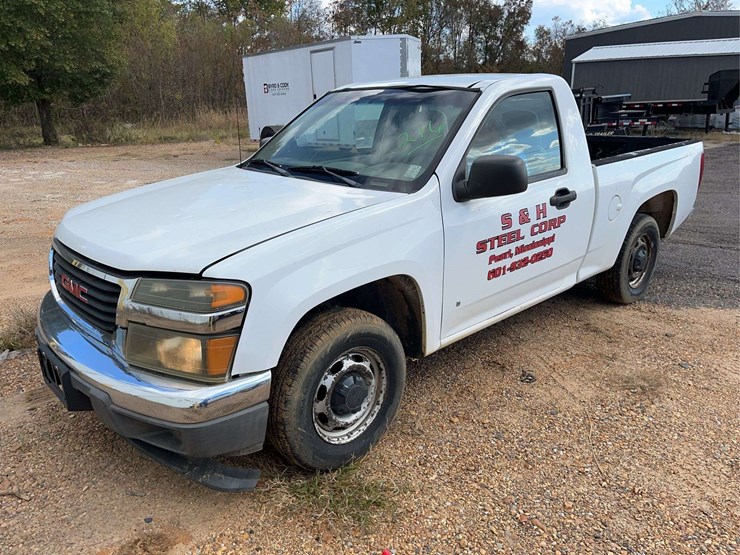 2007-gmc-canyon-image-2