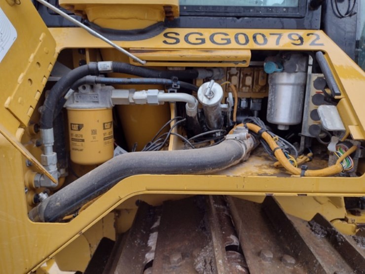 caterpillar-d6n-lgp-image-38