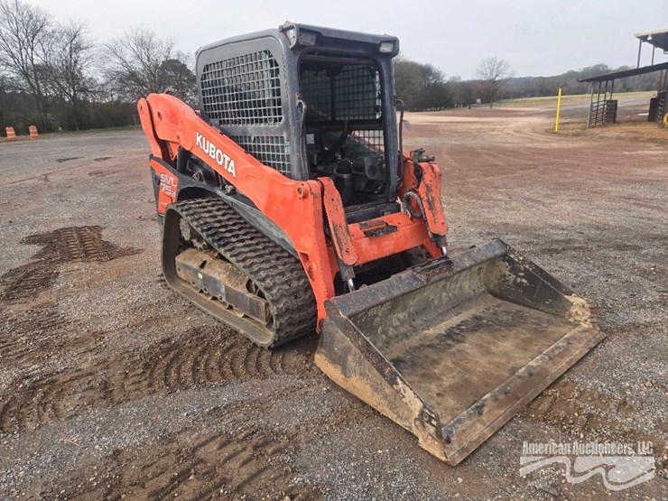 kubota-svl-75-2-skid-steer-image-3
