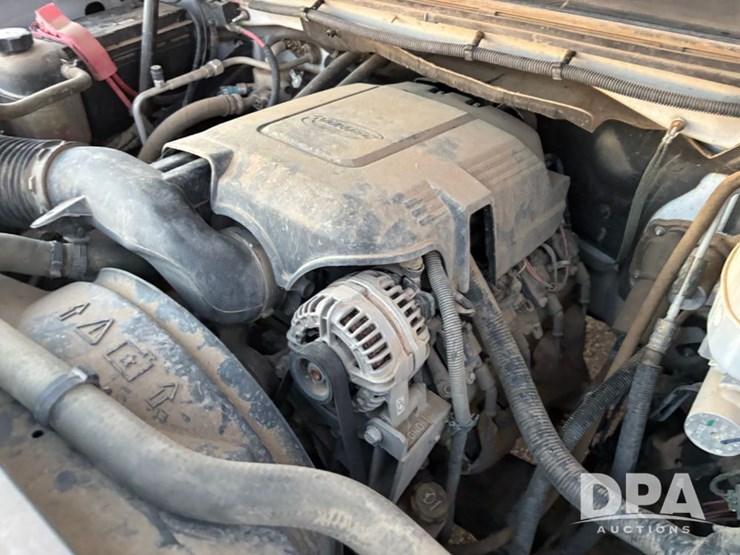 2009-chevrolet-3500hd-image-44