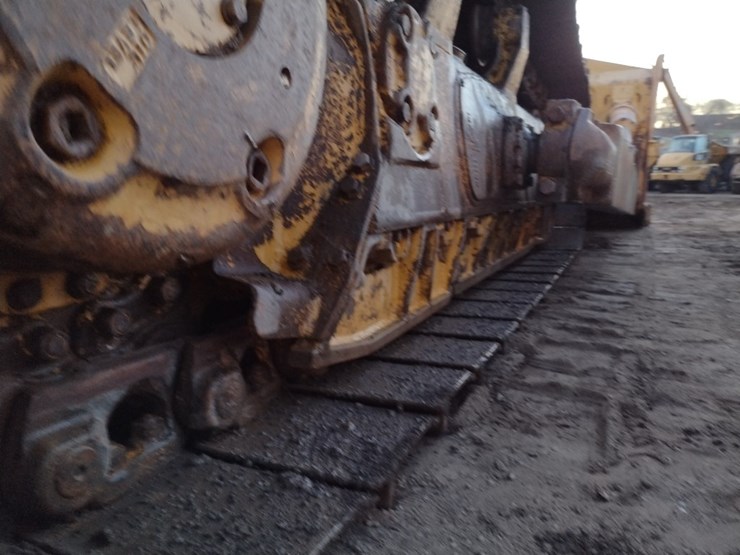 komatsu-d65ex-15-image-33