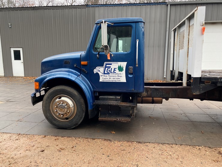 international-4700-image-10