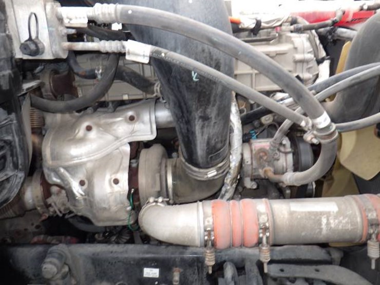 2019-freightliner-cascadia-125-image-29