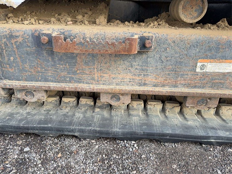 2016-bobcat-e85-image-20