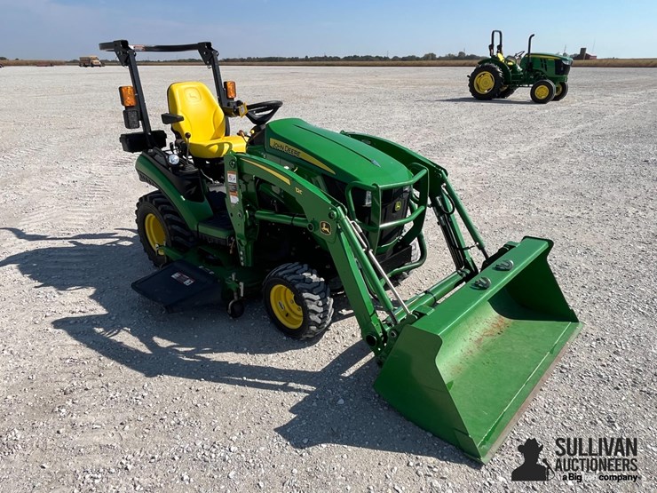 john-deere-1025r-image-3