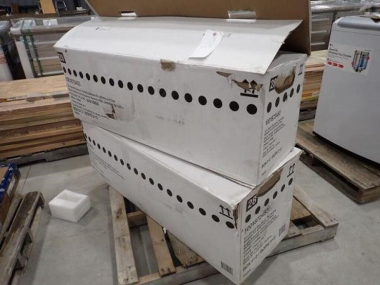 12-ft-grand-duchess-twinkling-balsam-fir-led-image-2