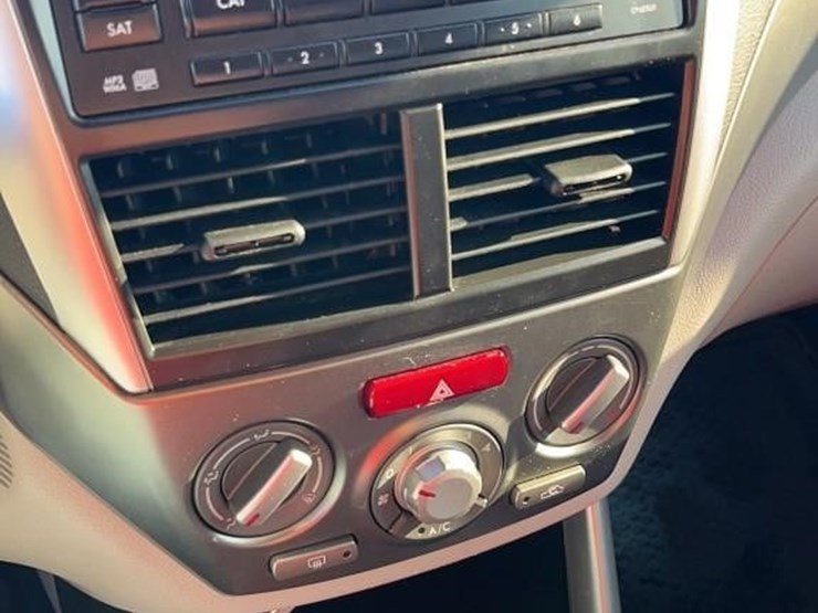 2013-subaru-forester-image-8