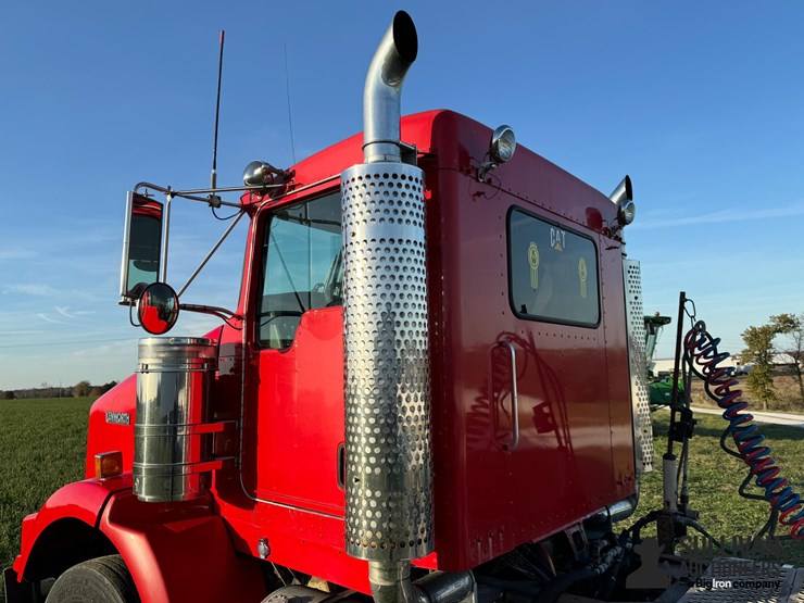 kenworth-t800-image-15