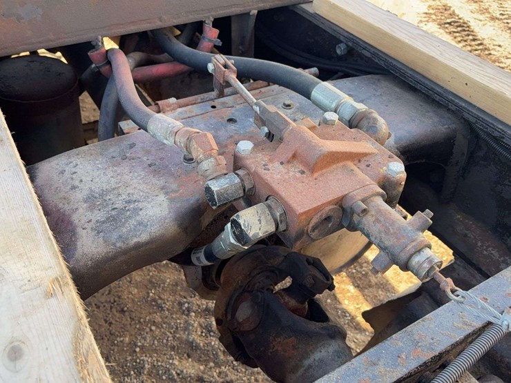 1995-ford-ltl9000-image-53