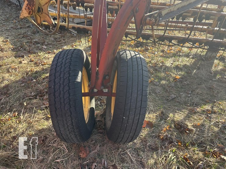 new-holland-259-image-5