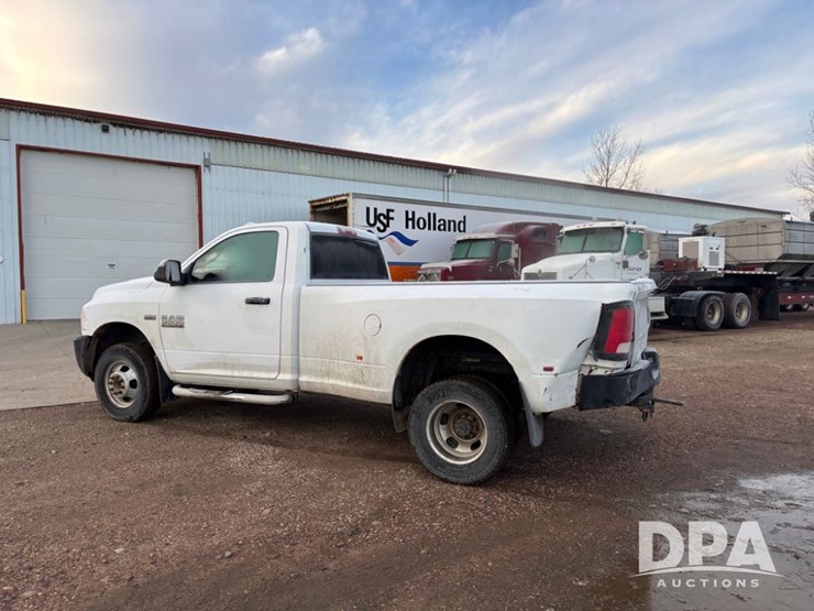 dodge-ram-3500-image-5