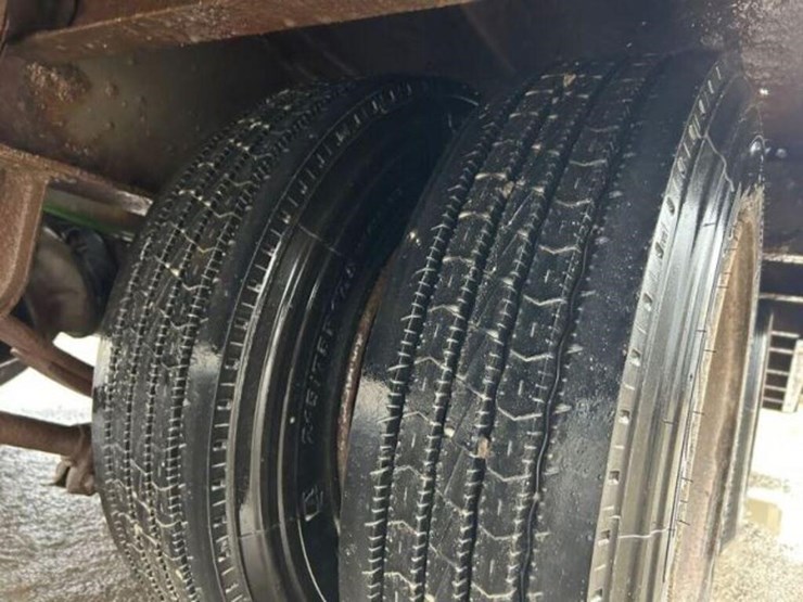 2002-bws-trailer-image-13