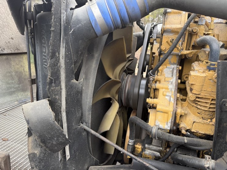 2003-kenworth-t800-image-17