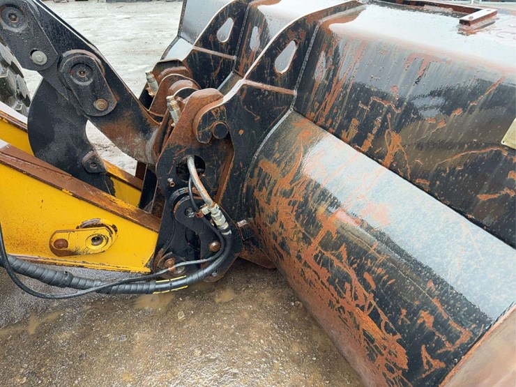 2006-caterpillar-930g-image-33