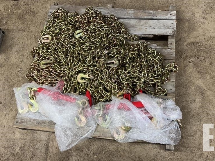 10-3/8x20ft-g70-chains-&-5-9200lb-3/8-1/2-binders-image-1