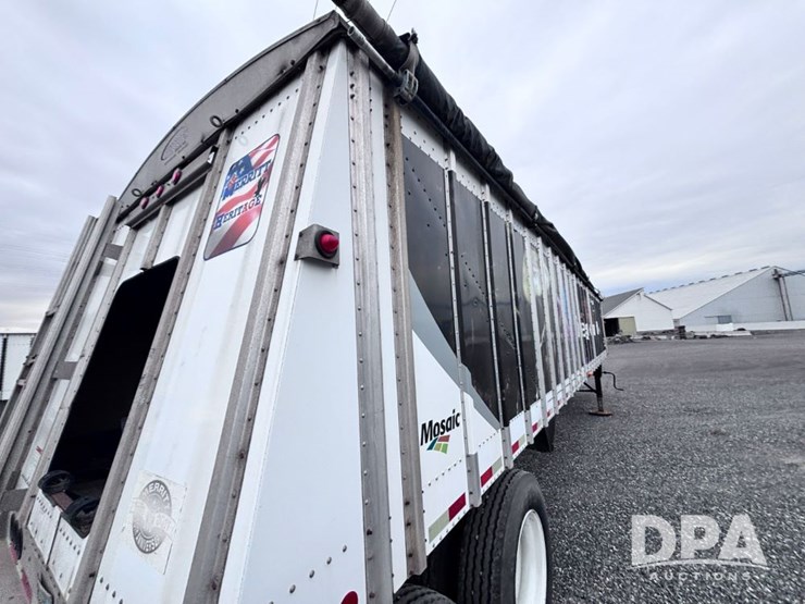 2013-merritt-hopper-image-31