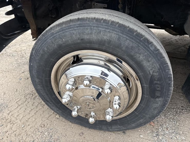 2007-ford-f650-image-50