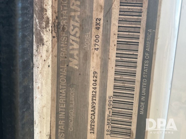 international-4700-image-45