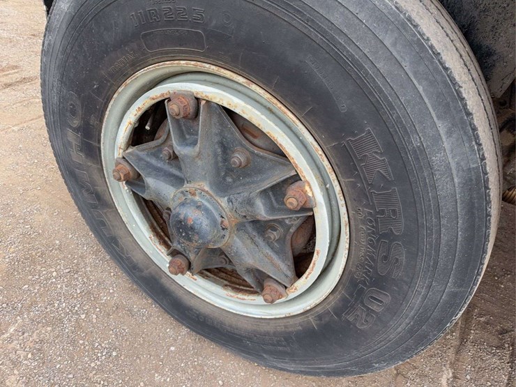 1981-ford-ln700-image-7