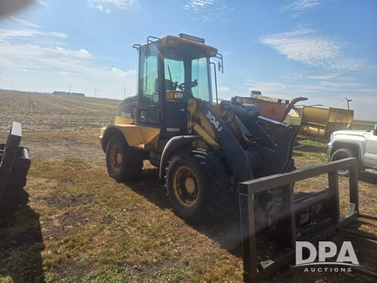deere-304j-image-7