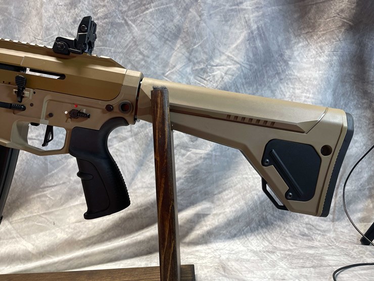 #2388-•-armsco-u-235-m22-12-ga.-semi-auto-shotgun,-sn:-41-h24yd-000092-image-12