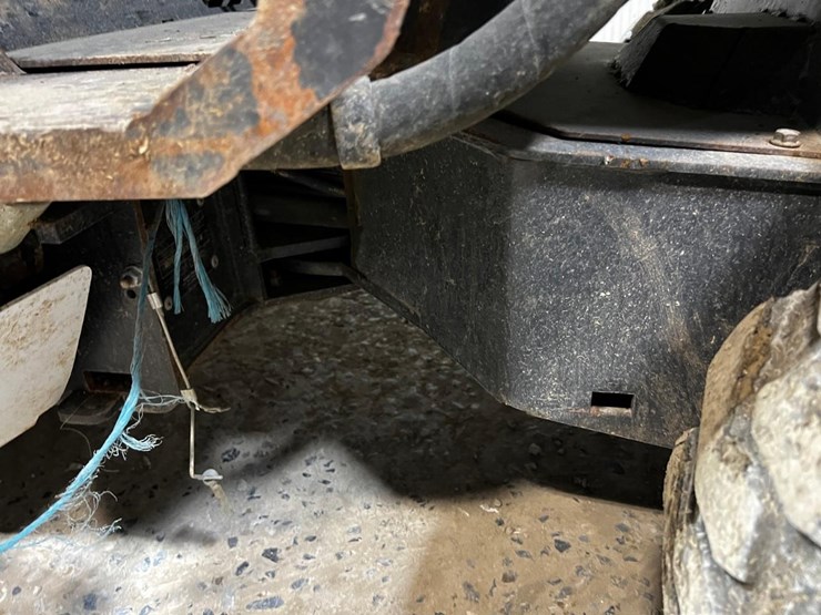 2021-bobcat-l23-image-13