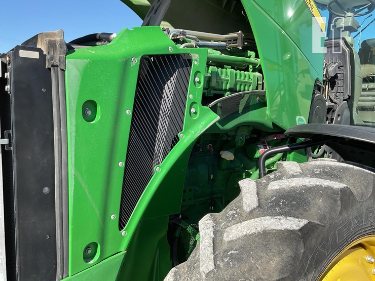 john-deere-8335r-image-54