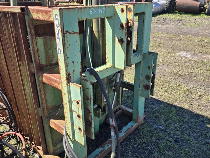 bigfoot-plastic-baler-image-4