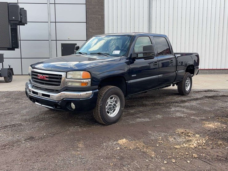 2006-gmc-2500-image-1