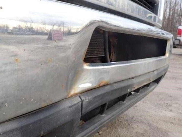 2010-ford-e350-xlt-image-63